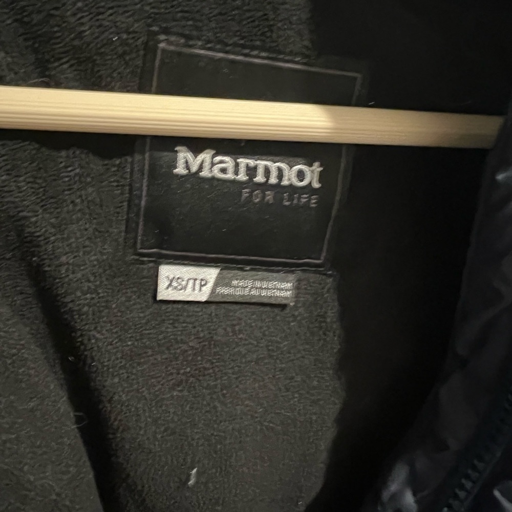 Marmot jacket! - Picture 4 of 4